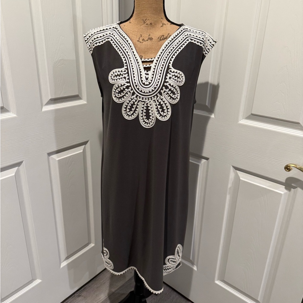 Alfani Charcoal and Black Dress.  Size Large